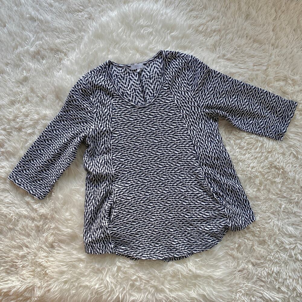Habitat Clothes to Live in Gray White Tunic Top with Pockets, size M